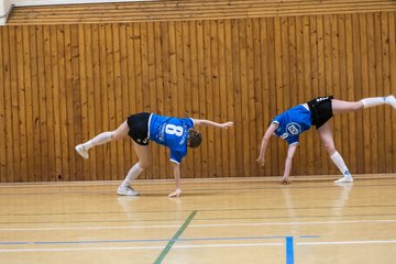 Bild 67 - wCJ TSV Ellerau - Luebecker SV Gut Heil v 1876 : Ergebnis: 22:20